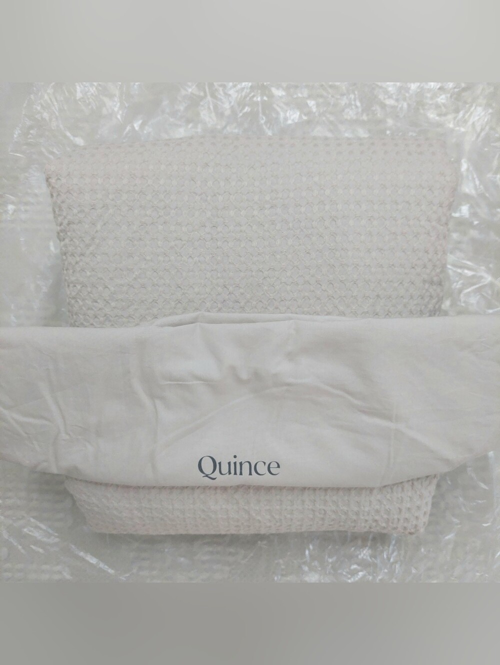 Quince 100% Organic Cotton Waffle Sand Duvet Cover! King/ Cal King  (783) - Picture 7 of 12
